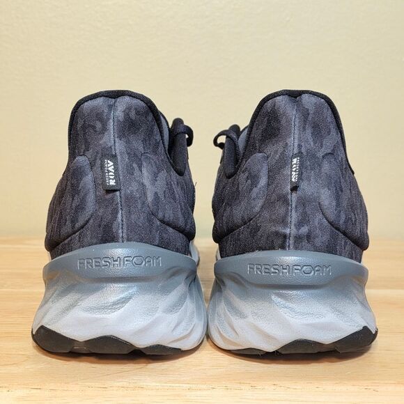 New Balance Fresh Foam Roav V2 Black Grey Running Shoes MROAVCK2 Men's Size 13 - Picture 5 of 7